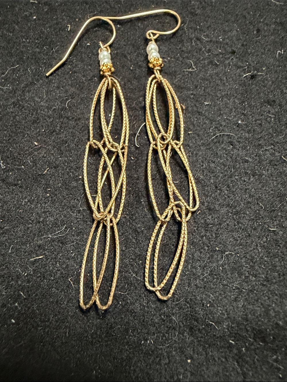 Source Unknown Gold Textured Multi-Loop Dangle Earrings with Bead Accent